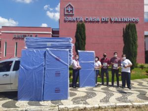 Empresário mobiliza amigos e doa colchões para a Santa Casa de Valinhos