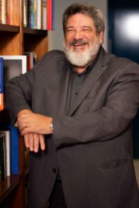 Sucesso de vendas para a Palestra de Mário Sérgio Cortella – 50% dos ingressos vendidos. Garanta o seu!